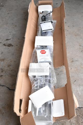 BRAND NEW 2025 KoolMore KM-WSTRIP-72, 72" Strip Warmer with toggle controls in original packaging. Scratch and dent condition.