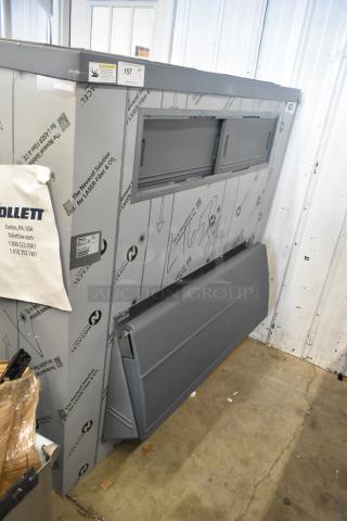 BRAND NEW Follett SG1650S-60 upright ice storage bin, 1660 lb capacity, with SmartGATE. Minor scratches and dents.