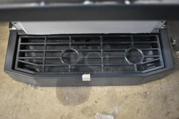 Scotsman HID525AB-1A Meridian countertop ice machine and water dispenser, new scratch and dent, 25 lb. bin storage.