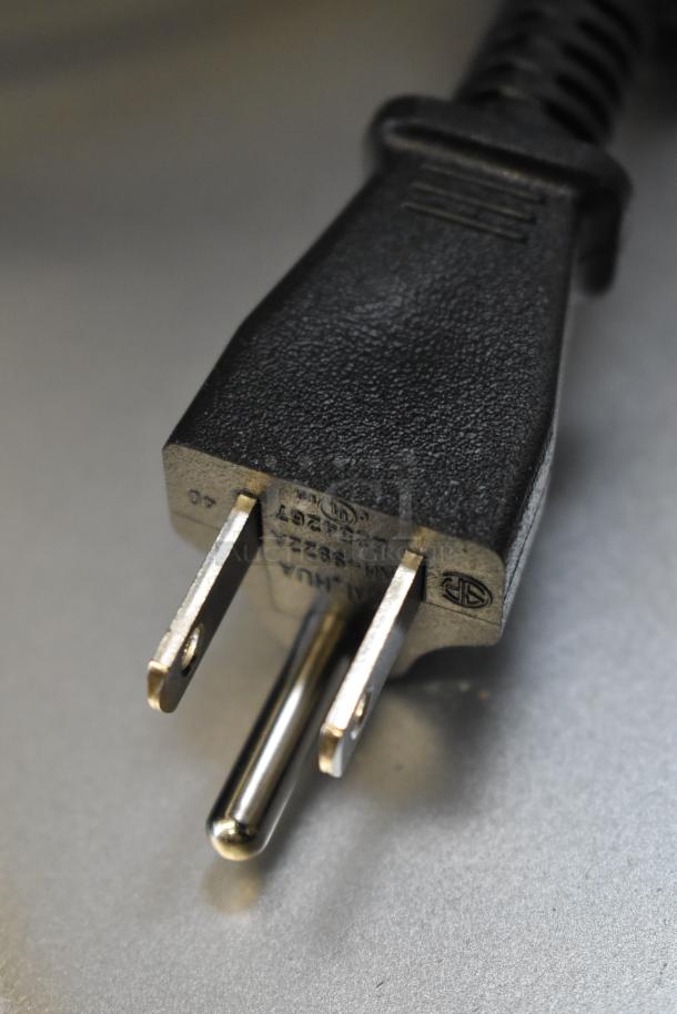 Close-up of a plug for Avantco 177SL312, 115V 1 Phase meat slicer. Brand new, scratch and dent condition.