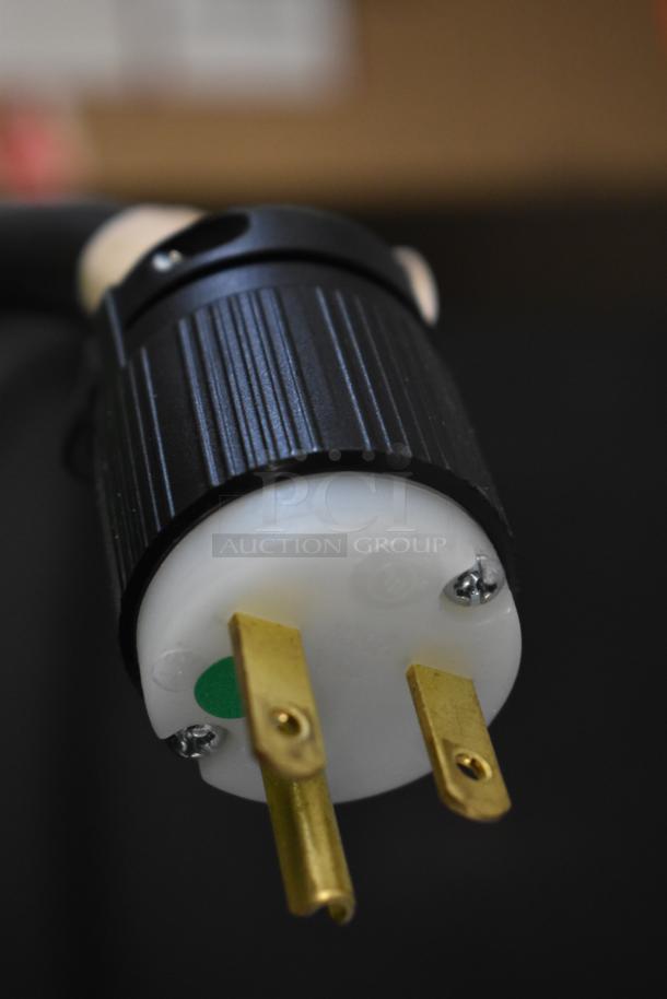 Close-up of a 208/240 volt, 1 phase plug for the 2025 Merrychef eikon e1s countertop oven.