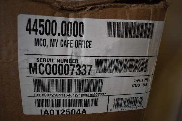 BRAND NEW SCRATCH AND DENT! 2025 Bunn 44500.0000 My Cafe MCO Single Serve Brewer box showing model and serial number.