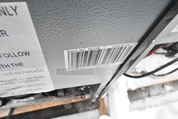 4 mini coolers with Arctic King ARM32D5ABB and Galanz GLR33MBKE23. 120 volts, 1 phase. Barcode: Batch NO. BCU9L.