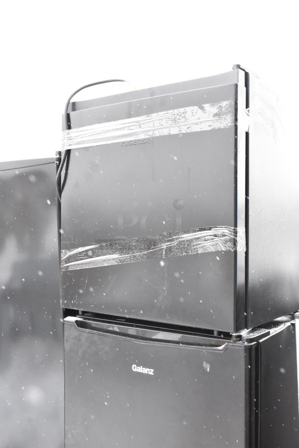 Nine mini coolers, including Galanz GLR33MBKE23 and GLR31TS1E02, 120V, 1 phase. Various conditions, bundled auction.