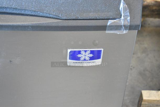 BRAND NEW 2024 Manitowoc UYF0140A-161B ice machine, undercounter, half-dice cubes, 90 lb. bin, 115V, minor scratches.