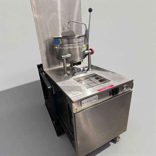 Brand new Cleveland 24GMK6200 commercial gas steam kettle, 24-gallon capacity, stainless steel, NSF & CSA certified, fully tested.