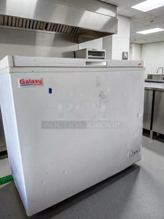 Galaxy 177CF7 commercial chest freezer, 7 cu. ft., excellent condition, white finish, 115V, R600a, fully tested, operational.