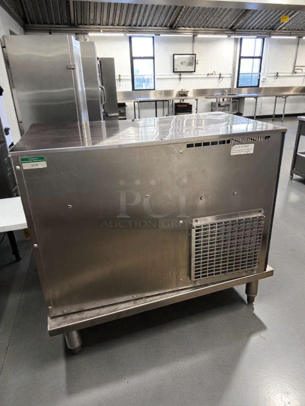 Manitowoc Multiplex S-180-04 commercial ice and beverage dispenser, stainless steel, premium condition, fully operational, UL Listed.