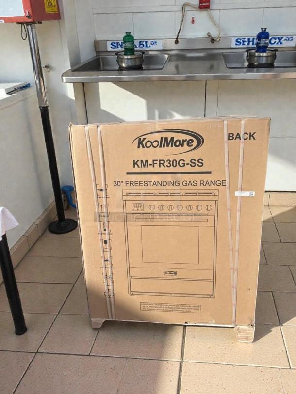 KoolMore 30" Freestanding Gas Range, model KM-FR30G-SS, like-new condition, scratch & dent.