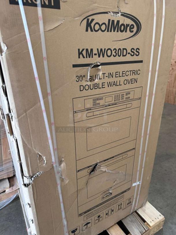 Brand new KoolMore KM-WO30D-SS 30" electric double wall oven in original packaging; box shows scratches and dents.