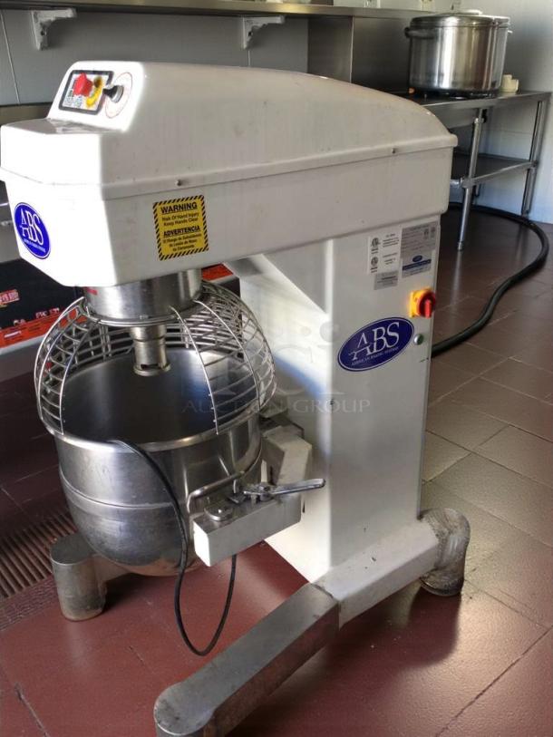Commercial ABS SM-60LM planetary mixer, 60 Qt capacity, 220V/3 phase, by American Baking Systems. Excellent condition.