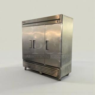 True T-72 Commercial 3-Door Reach-In Refrigerator in exceptional condition. Fully tested, stainless steel, 115V.