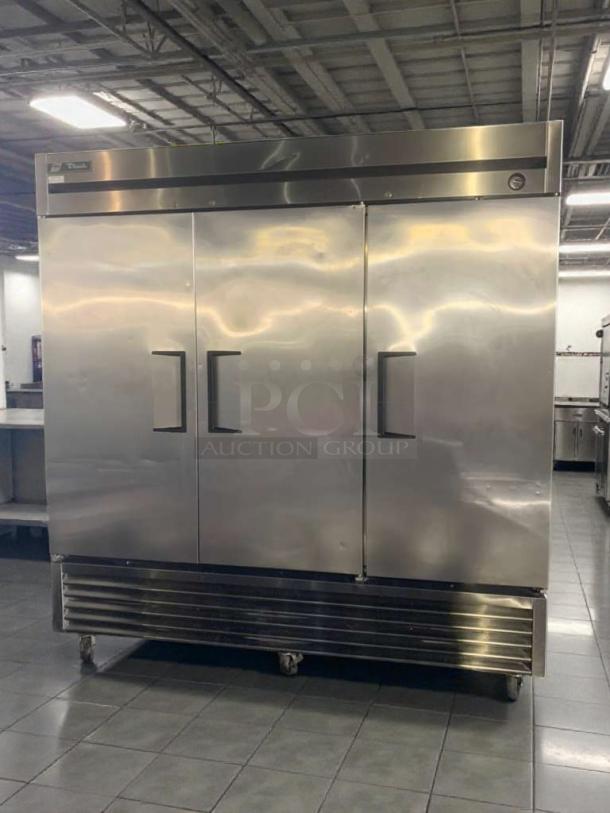True T-72 3-Door Commercial Refrigerator in exceptional condition, stainless steel finish, fully tested, 115V.