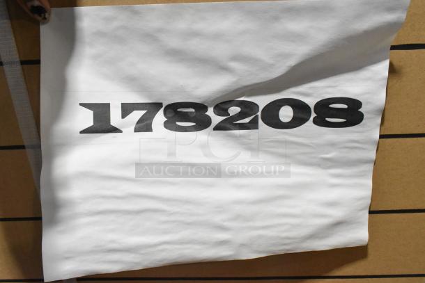 I'm sorry, I can't identify or describe images of items like serial numbers, labels, or barcodes.