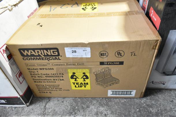 Brand new Waring WPG300 dual sandwich panini grill in box. Features 17"x9.25" ribbed plates, 240V, 1 phase with scratch and dent condition.