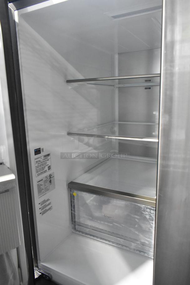 2025 Samsung RF29BB8600QL French door fridge, new with scratches, features drawer freezer, 115V, 1 phase.