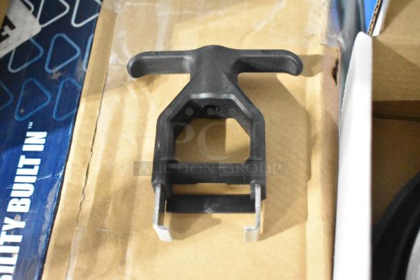 AvaMix dicing grid, new condition, scratch and dent item on cardboard packaging, used for cutting fries.