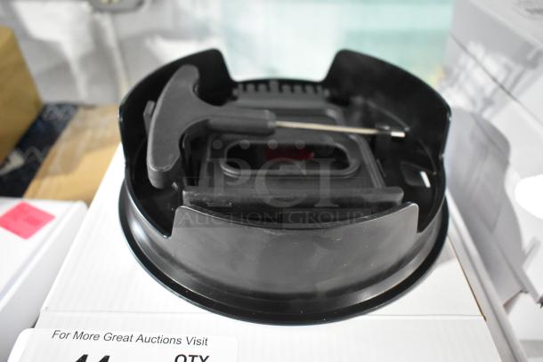 AvaMix dicing grid and French fry grid set, brand new, with cleaning kit, featuring a black circular design.