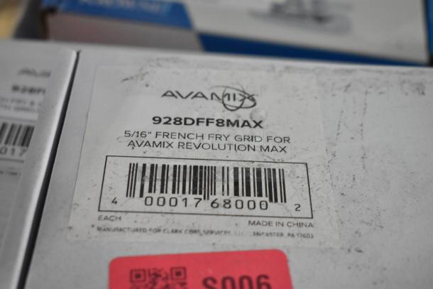 8 AvaMix dicing grids/french fry grids, model 928DFF8MAX, new condition, for AvaMix Revolution Max. Package shows minor wear.
