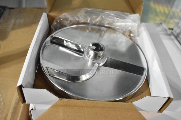 AvaMix dicing grid/slicing disc, brand new, scratch and dent condition, metal construction, in open box.