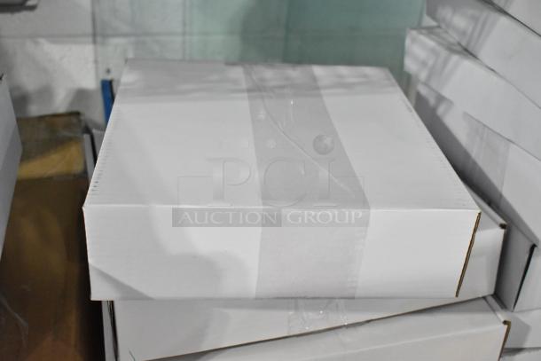 Package of 5 brand new AvaMix dicing grids/slicing discs in a plain white box, sealed with clear tape. Condition: Scratch and dent.