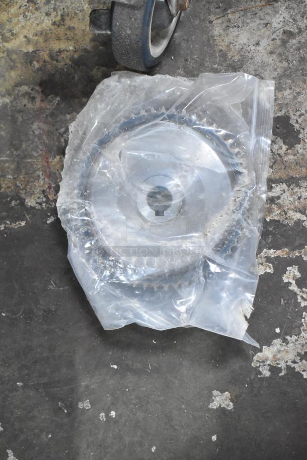 BRAND NEW Estella 348PSMO456CLS Clutch Assembly for SM50/SM60, sealed, with minor scratches and dents.