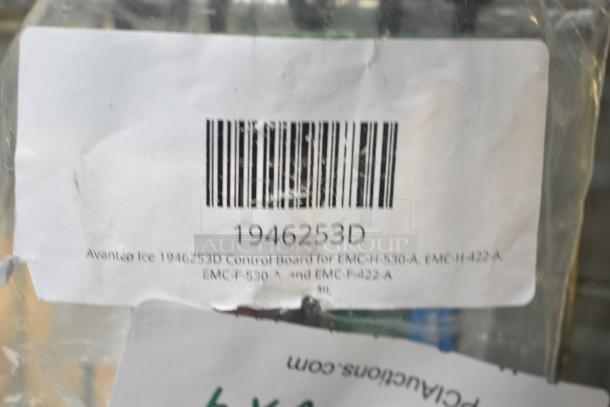Alt text: Avanti Ice 1946253D control board for EMC-H-530-A, shown in packaging with barcode and part number.
