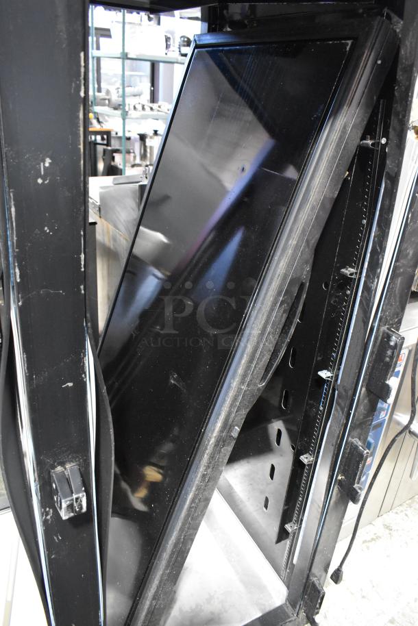 True STG2RPTVLD-2G-2S-HC Reach-In Cooler, two doors, visible damage, 115V, 1 phase, commercial use.