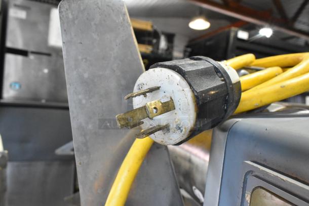 Rondo Seewer commercial reversible dough sheeter plug, showing 208/250V, 1 phase, in used condition.