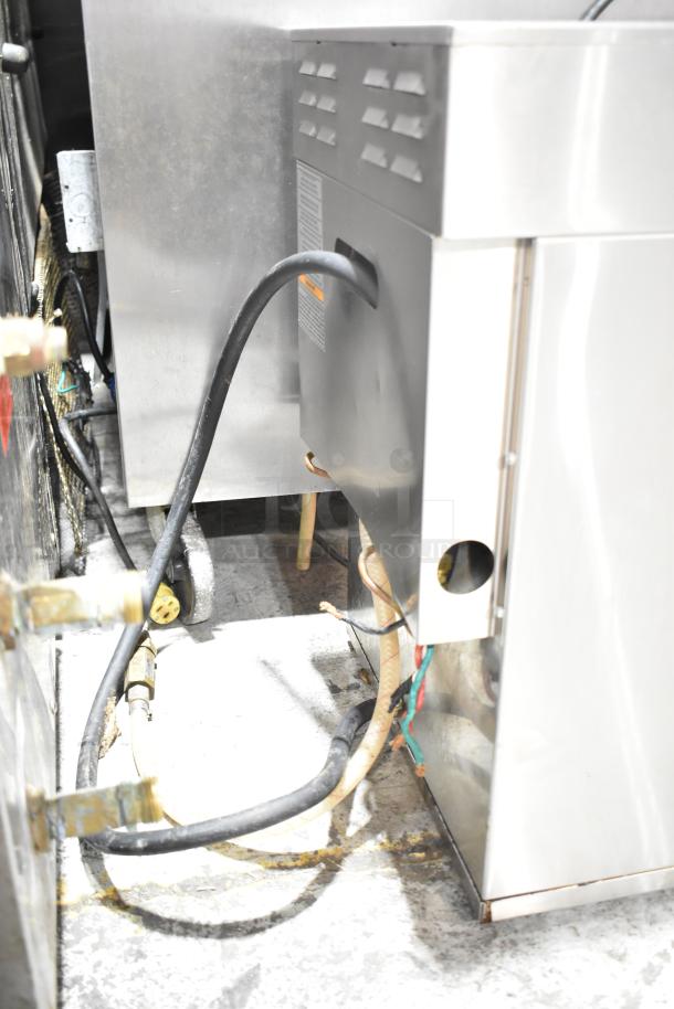 2016 Bunn CWTF TWIN-APS coffee machine, stainless steel, with dual brewing, hot water dispenser, visible wiring. 120/240V, 1 phase.