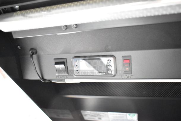 Federal Industries VRSS6078S display panel with power and light switches, and Dixell digital control, in good condition.