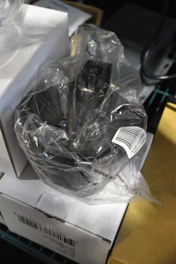 Plastic-wrapped new jam jars and craft cups, 8 pieces. SKU: 11094904. Boxed, some scratch and dent visible.