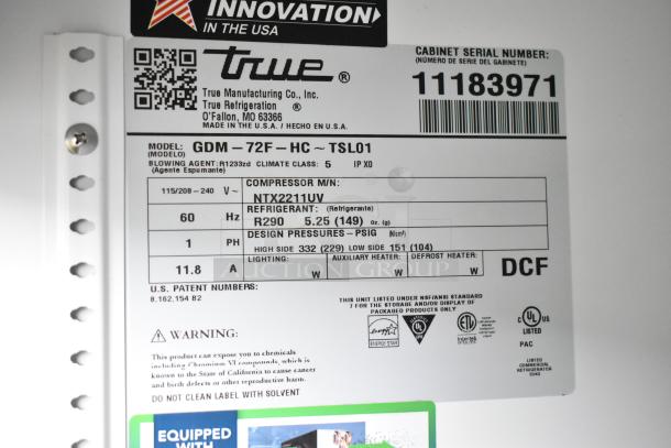 Label for True GDM-72F-HC commercial freezer. Details voltage (115/208-230V), phase, refrigerant type (R290), and warnings.