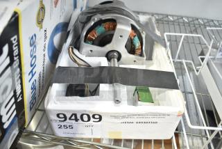 Brand new Robot Coupe 303160S motor assembly, compatible with R2 series, in original packaging with minor dents. Item 649303160.