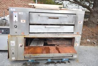 Attias 2 JS 6-18 commercial gas pizza oven, 200,000 BTU, single deck, visible rust and wear, stainless steel exterior.