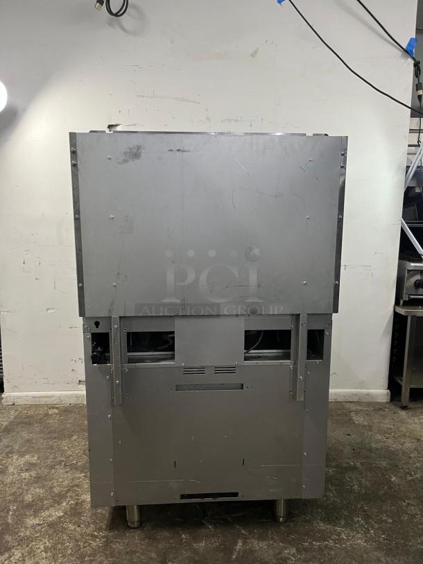 BRAND NEW Omcan 43151 36" gas commercial range, 6 open burners, 211000 BTU, stainless steel, model 43151, in pristine condition.