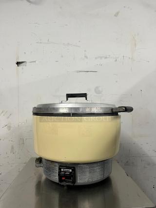 Rinnai RER55ASN 55 Cup Commercial Natural Gas Rice Cooker, beige, visible labels with brand and model, used condition.