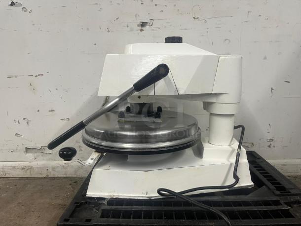 DOUGH PRO Pizza Press DP1100, white, manual lever, stainless steel plate, good condition, visible power cord.