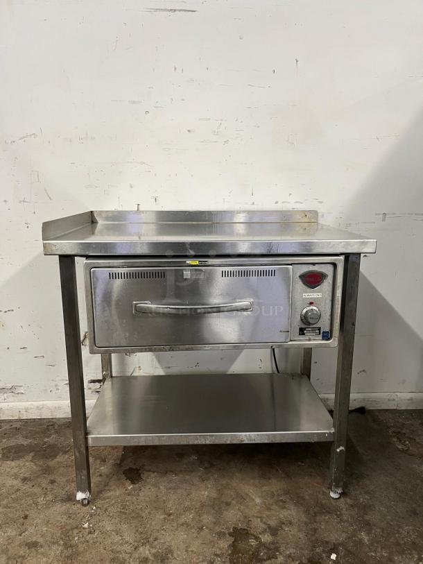 Wells RW-1HD Freestanding Warming Drawer, 29.25"W, 1 compartment, stainless steel, 120v, good condition.