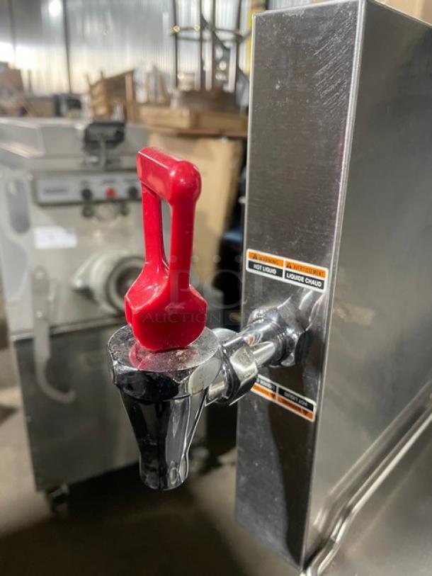 Bunn DUALSHDBC dual coffee brewer, stainless steel, red handle nozzle, with hot liquid indicator. 120/208V, 1 phase.