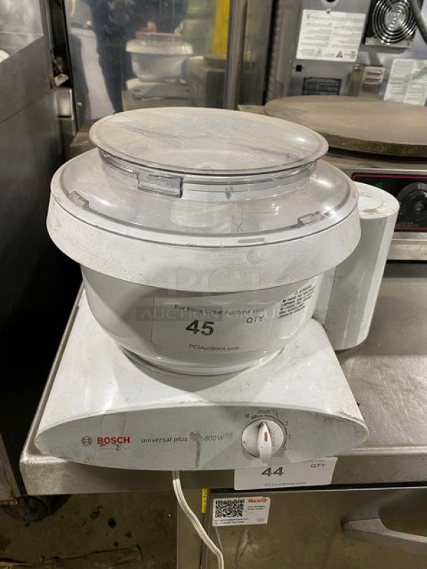 Bosch Universal Plus White Stand Mixer, Model MUM6N10UC/03, 800W, used condition, countertop design with clear lid.