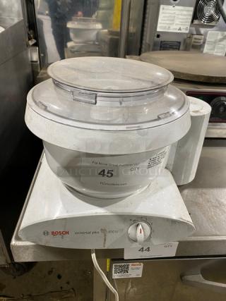 Bosch Universal Plus White Stand Mixer, Model MUM6N10UC/03, 800W, used condition, countertop design with clear lid.