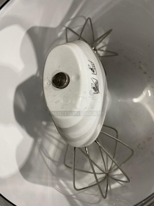 Bosch Universal Plus Stand Mixer Model MUM6N10UC/03, white, electric, countertop design, includes whisk attachment.