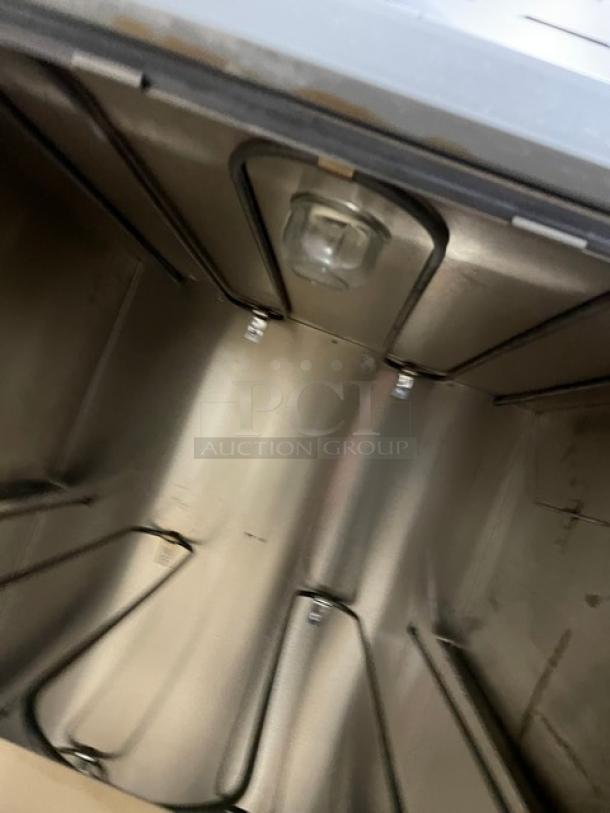 Rofco B40 stainless steel 3-deck stone bread oven, 2020 model, electric, 230V, interior view, commercial use.