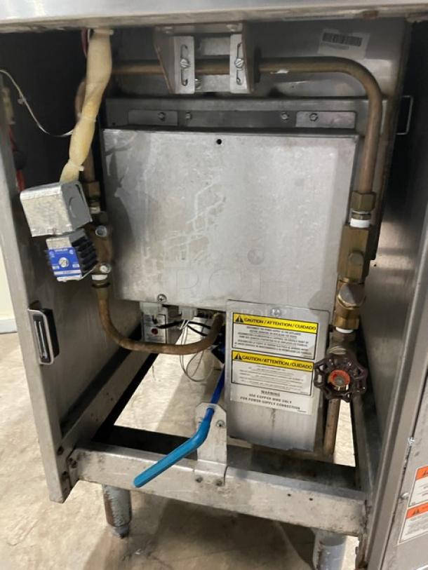 Pitco SRTE stainless steel electric 16.5-gal pasta cooker with backsplash, digital control, 208V, on legs, visible wiring.