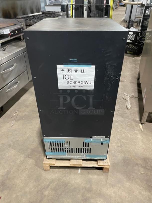 Vendo Lumilinna Series single door undercounter crystallizer, model ICE-SC40BXIWU, new condition, black, 115V.