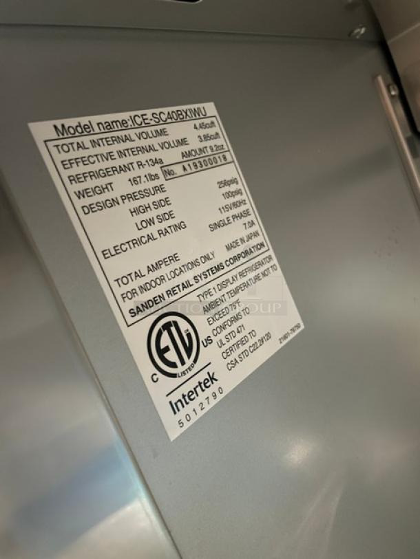 Vendo Lumilinna Series ICE-SC40BXIWU undercounter slush cooler label showing model, serial number, and specifications.