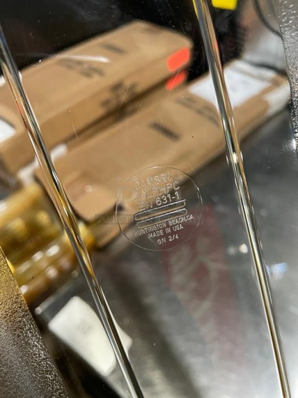 Cambro H-Pan Series Amber High Heat Food Pan Lid, Model 20LPHPC150, new condition, visible Cambro branding and model info.