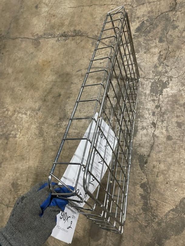 Commercial chrome-plated full-size bagel/pastry wired rack, in good condition, featuring sturdy grid design.