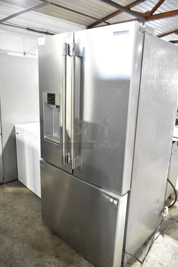 2025 Frigidaire Professional PRFS2883AFF French Door fridge, scratch & dent, ice/water dispenser, freezer drawer, 115V.